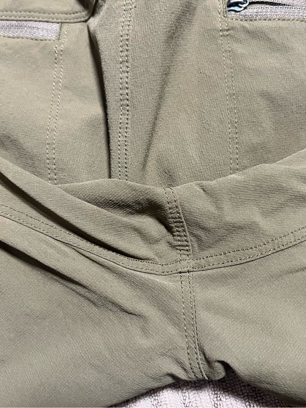 Outdoor Research Ferrosi Hiking Pants - 36W/31L - Picture 10 of 11